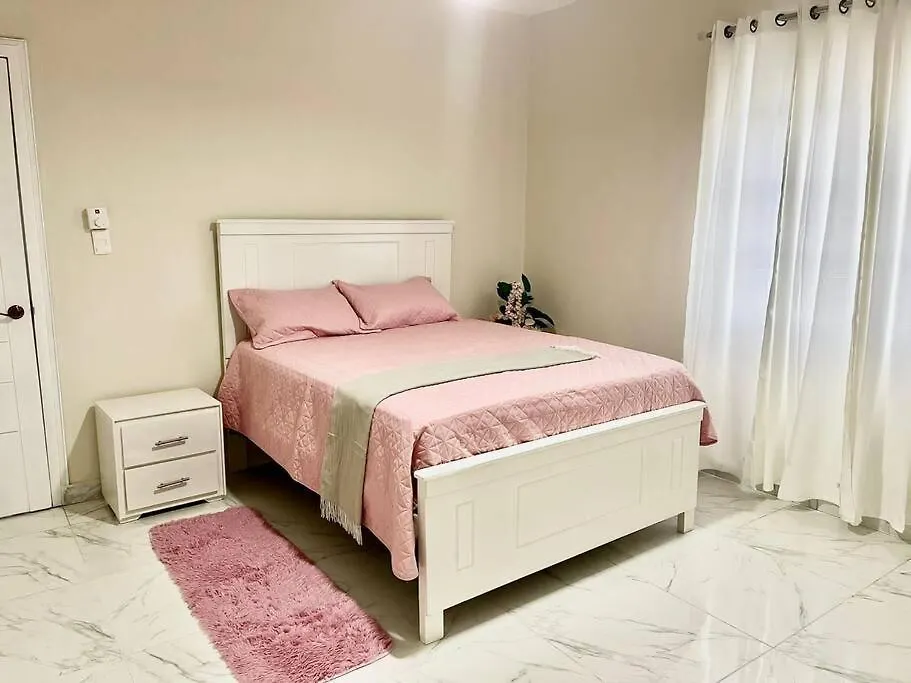 Villa Familiar Con Piscina Cerca Av Ecologica La Urena
